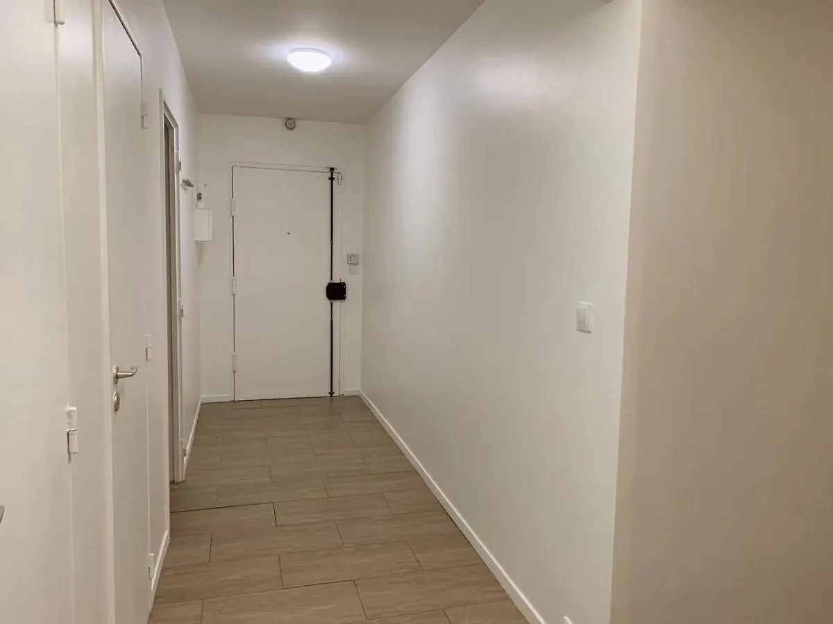 Apt Charme Paris Vue & Parking 0*,